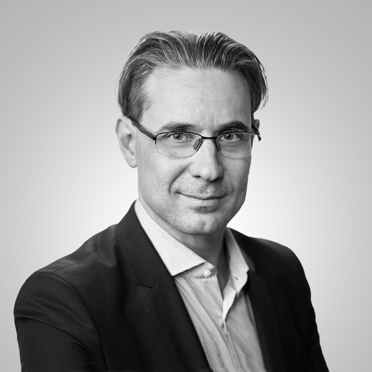Dr. Eduardo Marx